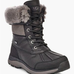 NWB UGG Adirondack III Boots